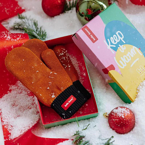 Варежки Hello Hossy "Hotty Blacky", молочный шоколад